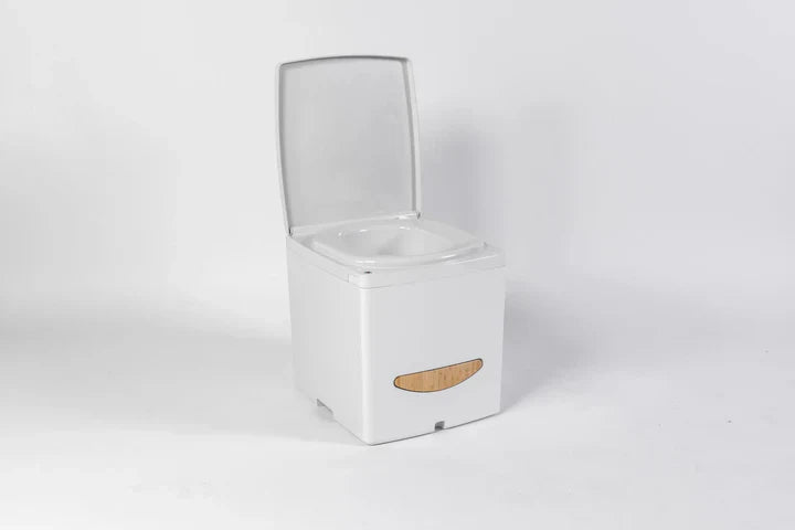 Waterless Sealing Toilets: What They Are, How They Compare, and Why They're an Ideal Choice for Portable Use