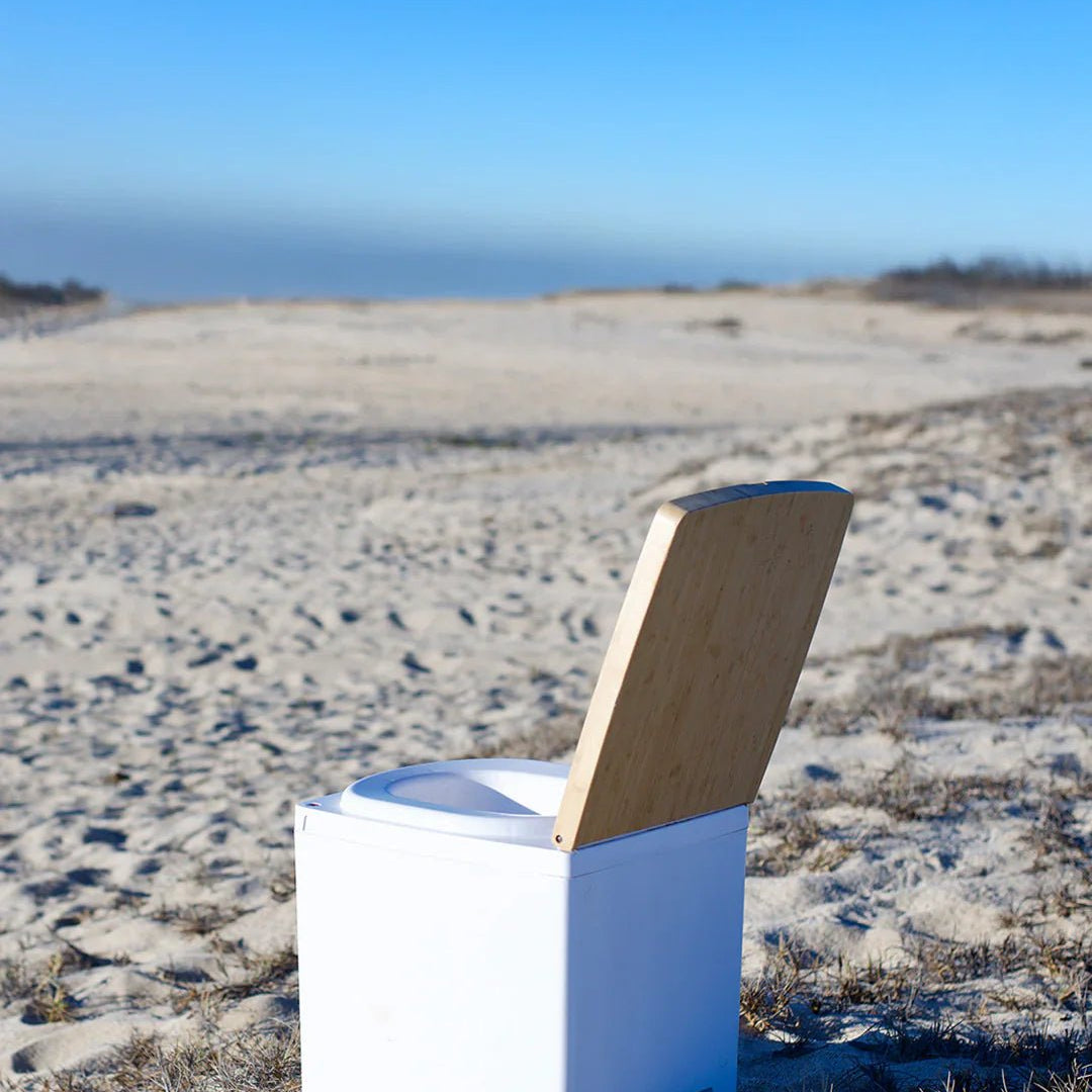 Our Toilets - Compo Closet UK